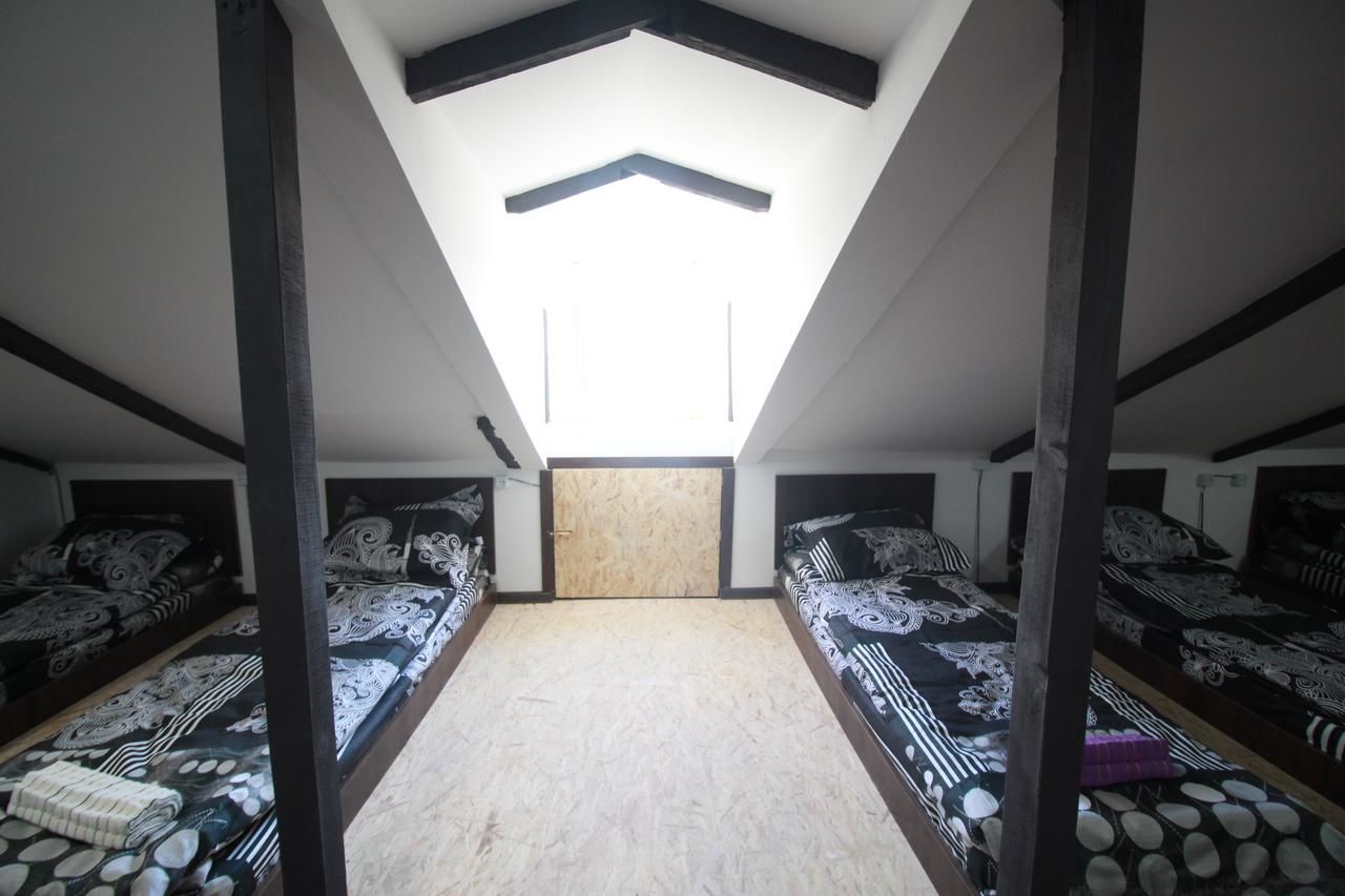 Хостелы Sheni Hostel Тбилиси-21