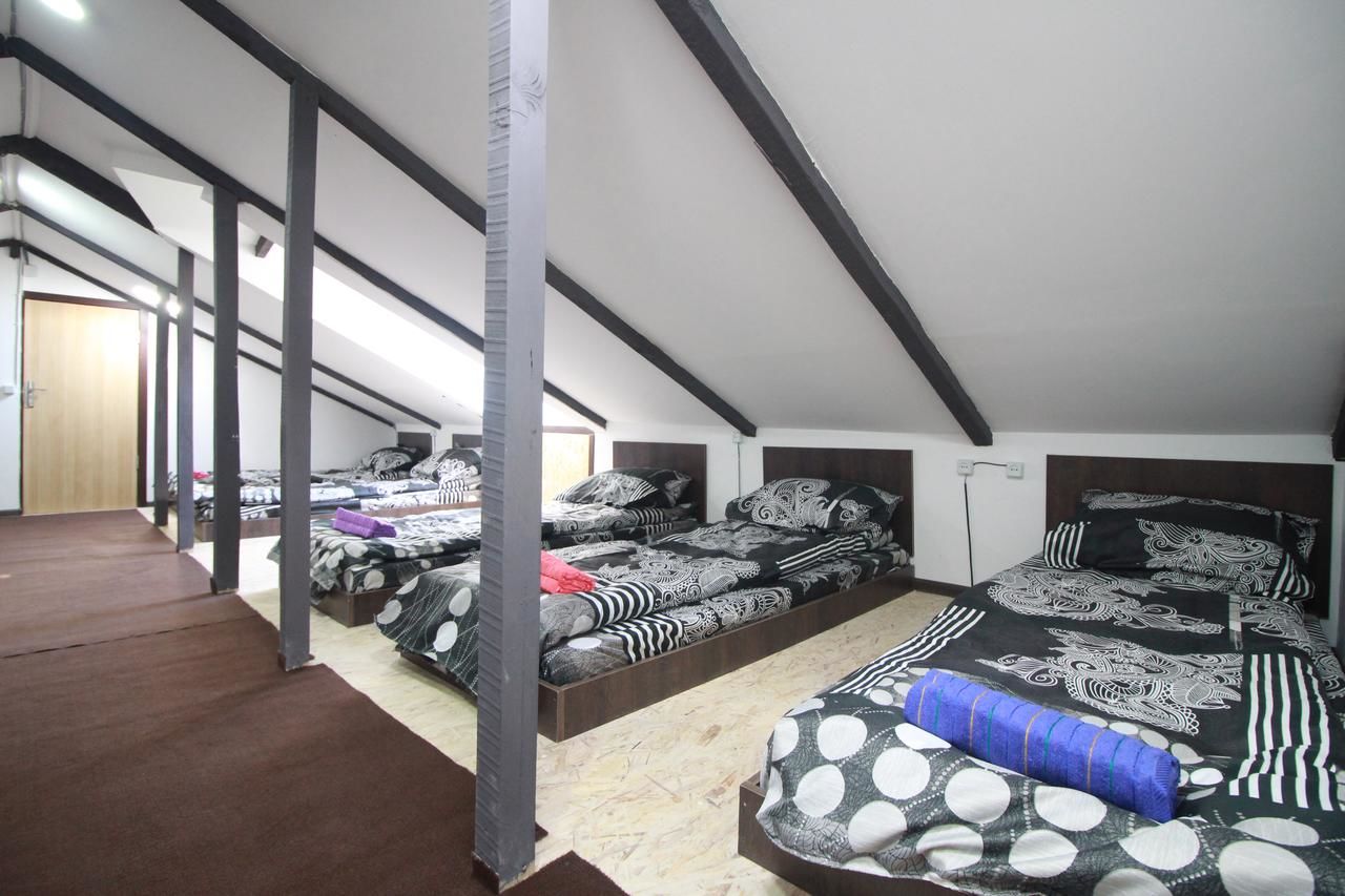Хостелы Sheni Hostel Тбилиси-23