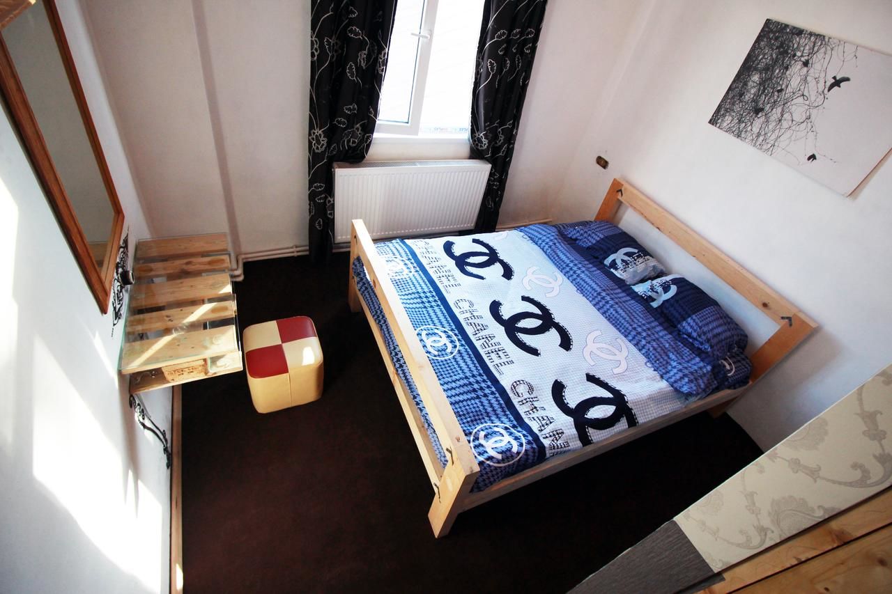 Хостелы Sheni Hostel Тбилиси-32