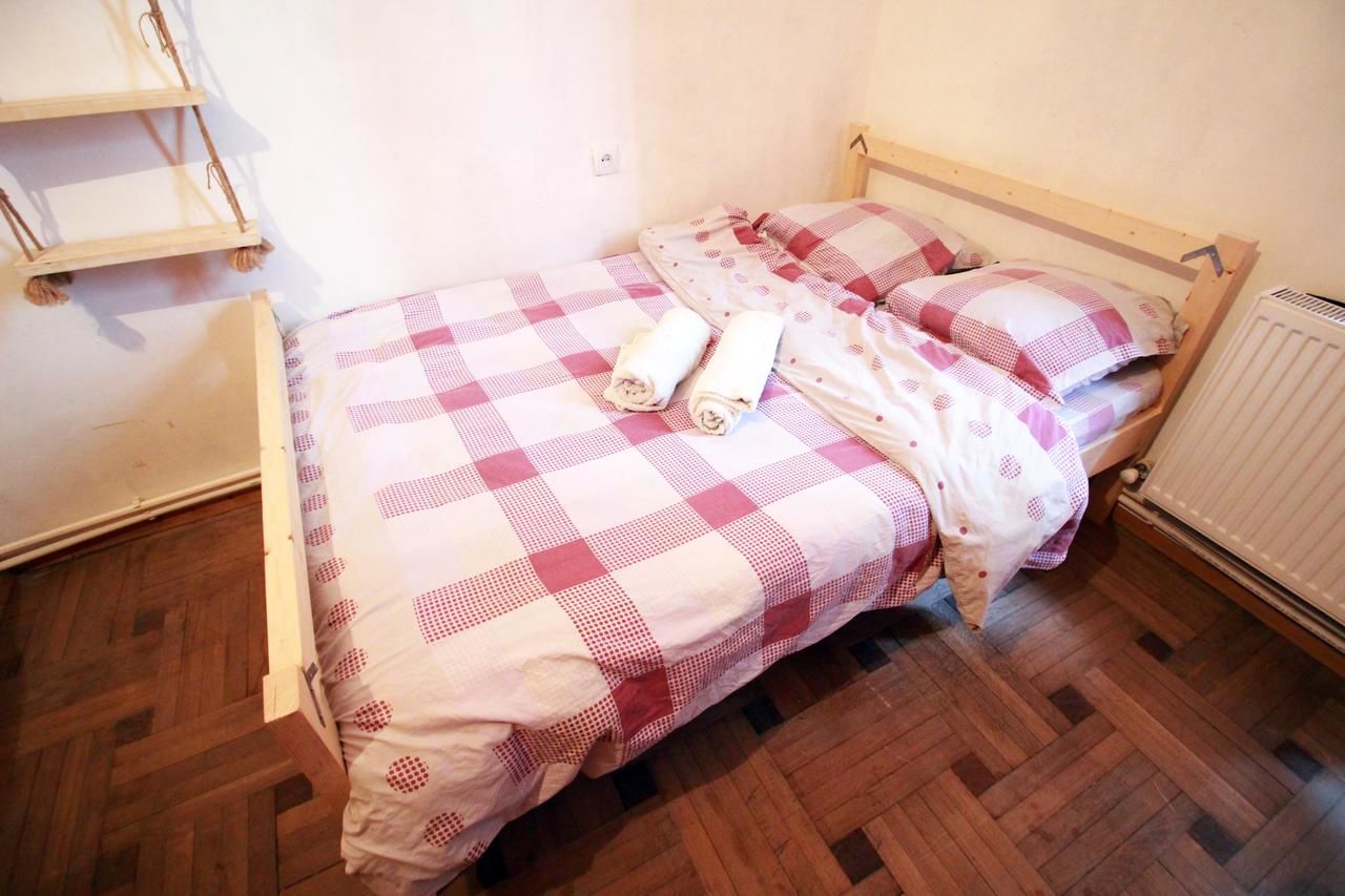 Хостелы Sheni Hostel Тбилиси-42
