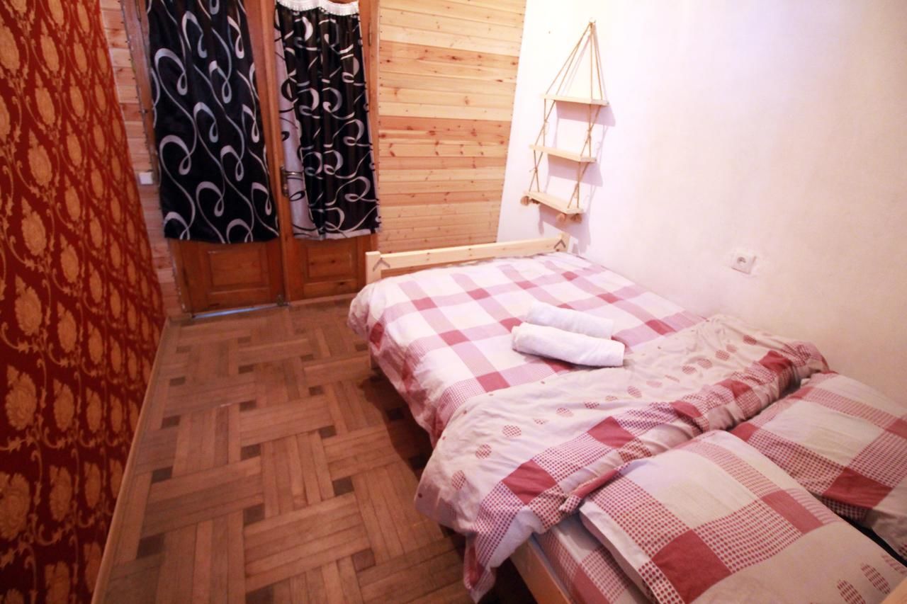 Хостелы Sheni Hostel Тбилиси-43