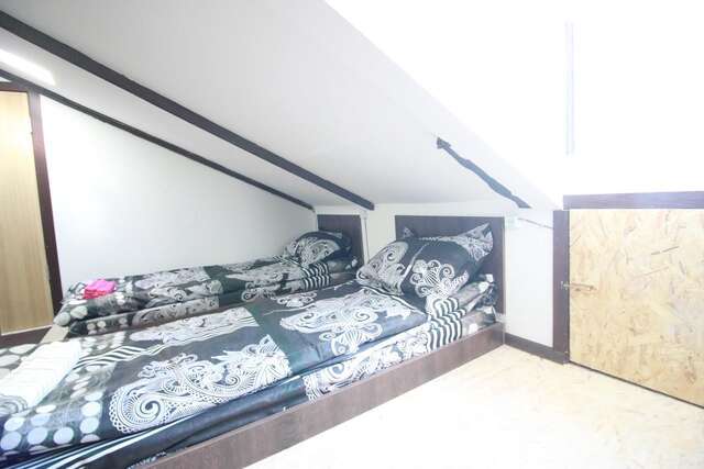Хостелы Sheni Hostel Тбилиси-17